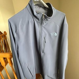 North Face Windbreaker. - Water Resistant